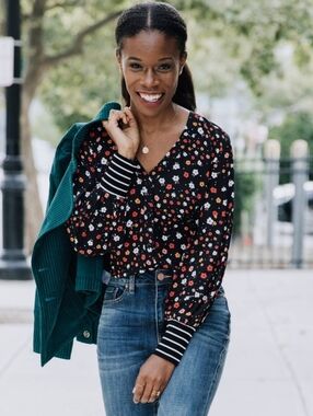 CAbi Black Floral V-Neck Blouse with Red, Orange & White Flowers NWOT Size Small